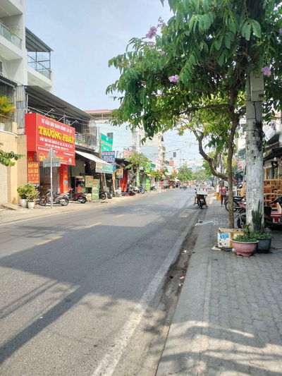 Bán Nhà Mặt Tiền đường Lâm Văn Bền DT:4,3x17 phường tân quy Quận 7