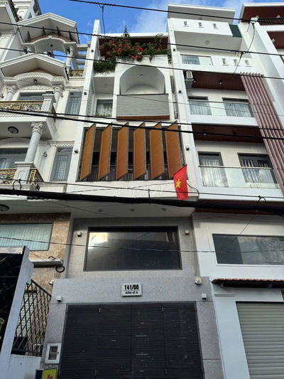 Bán Nhà Hẻm Xe Tải - (DT:4x13m) - Trệt Lửng 3 Lầu - Ngay Nguyễn Oanh