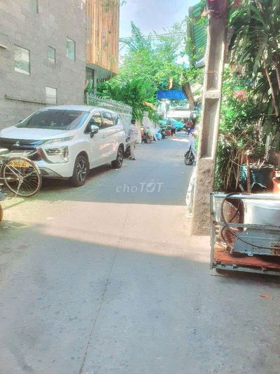 Góc Cho Thuê Phan Văn Trị, Bình Thạnh, 60m2