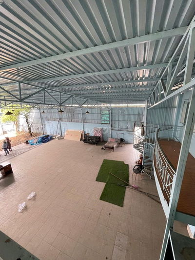 Cho thuê kho, mặt bằng kinh doanh 300m2 ngay Nguyễn Văn Linh, Quận 7