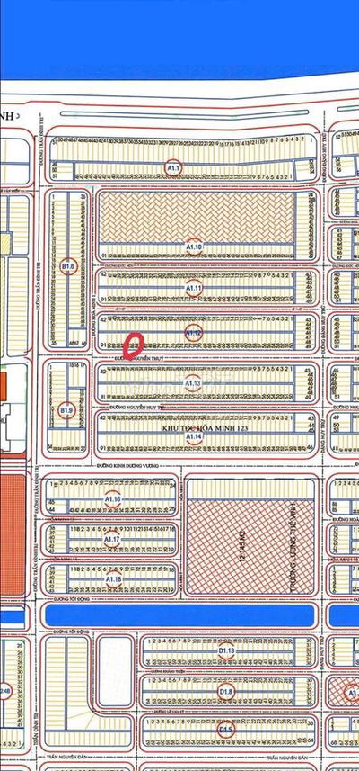 Mặt tiền đường 7.5m Nguyễn Thuý sát biển