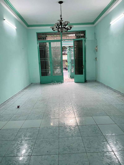 Cho thuê nhà kinh doanh khu Tên Lửa 4x20m 2 Lầu vị trí đẹp giá rẻ