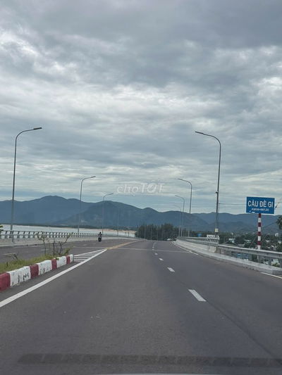 Chính chủ bán lô MT KDT DeGi - Cát Khánh, ngay Chợ Đồng Lâm. Khu TDTT