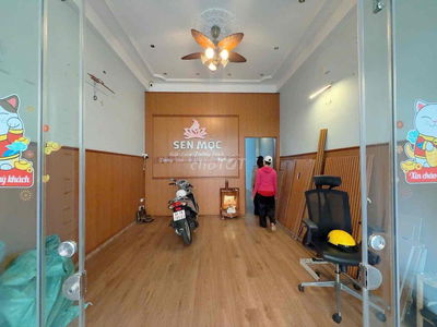 Hẻm ViP 8M Thông Luỹ Bán Bích, Tân Thành. 4x18m Trệt 2 Lầu 4PN,3WC