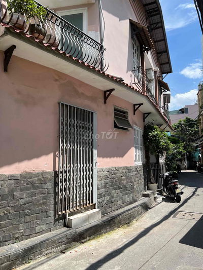 nhà trung tâm quận Phú Nhuận