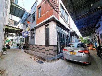 NHÀ LẦU FULL NỘI THẤT LỘ Ô TÔ GẦN ĐẠI HỌC Y DƯỢC