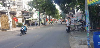 Bán nhà MTKD đường Làng Tăng Phú - P. Tăng Nhơn Phú A - Quận 9.