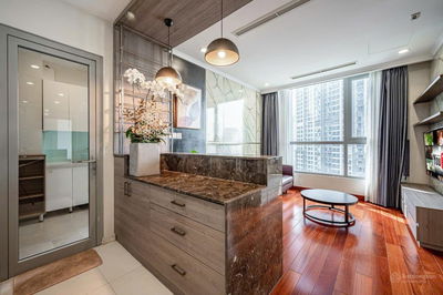 Bán căn hộ Vinhome Central Park 1 - 2 - 3 - 4PN giá tốt nhất thị trường.