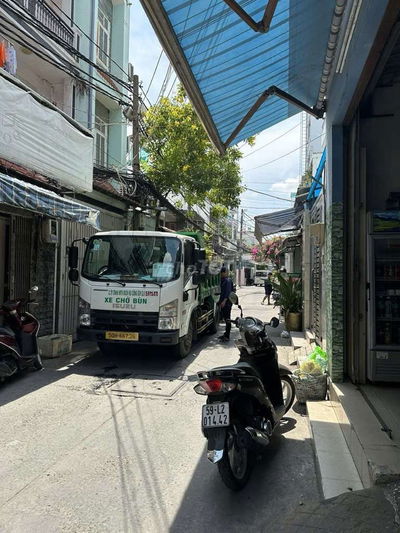 Nhà Mặt Tiền hẻm Xe Hơi Tám Danh,Xe Tải Đổ Cửa