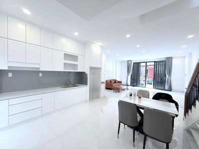 Biệt thự tân cổ điển HXH Lạc Long Quân F.Tân Hòa ,6x11,2 lầu st 8,75ty