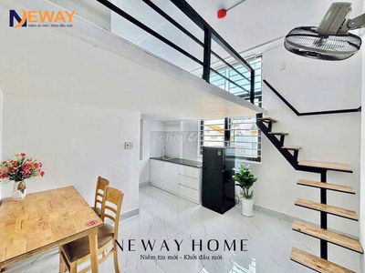 KHAI TRƯƠNG CĂN HỘ DUPLEX CỬA SỔ BAN CÔNG MỚI KENG NGAY ĐH VĂN HIẾN