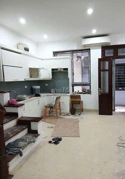 Nhà mới tinh phân lô- Tô Vĩnh diên- TX  39mx6T -  ở ,cho thuê 8.75 tỷ