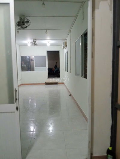 Phòng máy lạnh đường 16 P.Linh Trung ngay Trường Cấp 3 Linh Trung TĐ