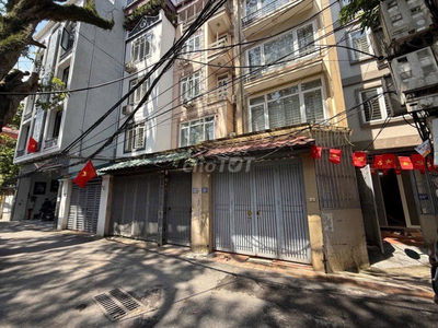 Siêu phẩm Hoàng Hoa Thám,ô tô, 102m2 5 tầng 20.5 tỷ, ở kinh doanh đỉnh