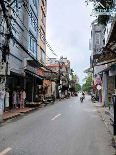 Bán nhà Vạn Phúc_Phân lô_2 MT rộng_Giá tốt nhất KV_Ngõ thông_Tiện ích ngập tràn_90m²_13Tỷ3
