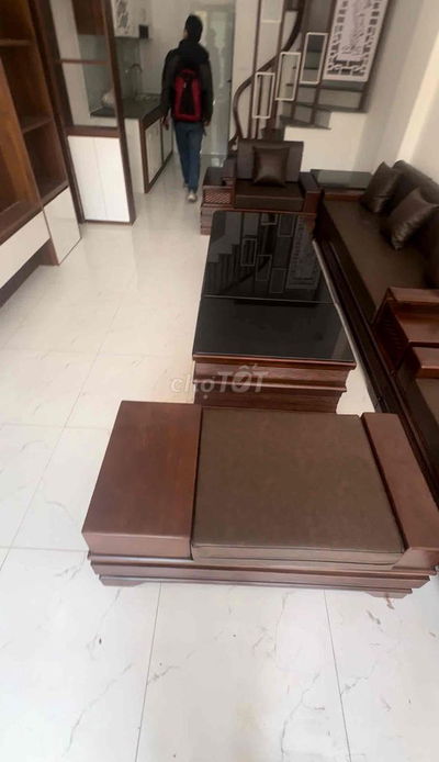 Nhà Lô góc, 45m2, 5 tầng lầu gần Dương Văn Bé, Ô tô đỗ