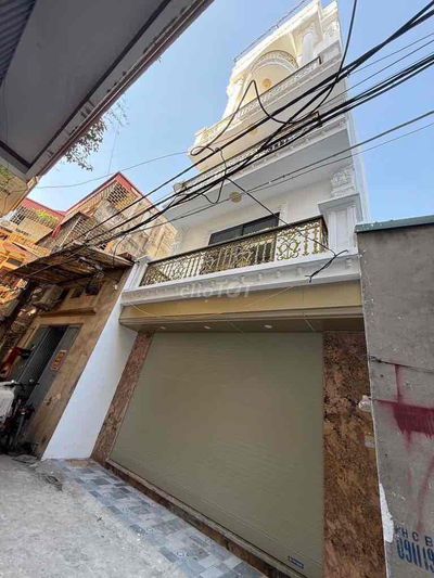 11.9tỷ  Nhà DT:50M MT:5M X6Tầng thang Máy  oto vào nhà