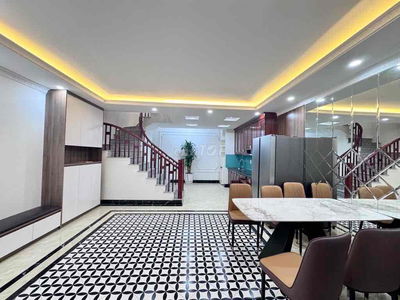 Thạch Bàn dt:42M MT5M full nội thất  sang xịn mịn giá 10.9tỷ