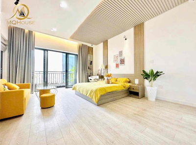 Thuê căn hộ có ban công full nội thất siêu đẹp trung tâm Phú Nhuânn