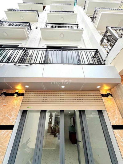 Gần ô tô đỗ phố Hồng Mai nhà đẹp 2 thoáng dân xây ở ngay 35m x5T giá 6
