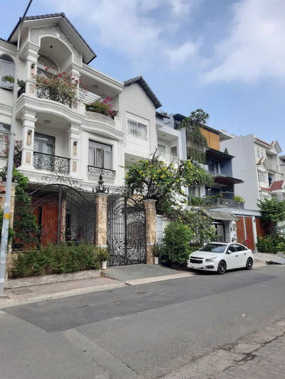 Bán Biệt thự KDC Nam Long, Q7, 162m2, 9m x 18m, 4 lầu chỉ 25,5 tỷ!