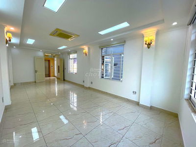 ✨ CHO THUÊ VĂN PHÒNG – LÔ GÓC MẶT PHỐ MỄ TRÌ THƯỢNG, NAM TỪ LIÊM ✨