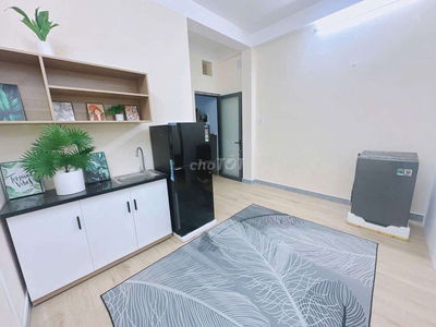 CHỈ CÒN 1P (2PN + BAN CÔNG) FULL NT Ngay Bà Hạt Q10, Giáp Q1,3 _8tr