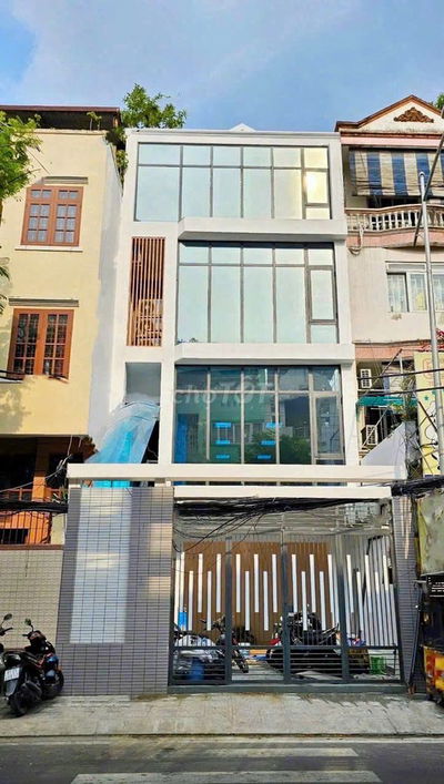 SIÊU PHẨM ỐP KÍNH - 80A Độc Lập, Tân Thành, TP- DT 5x18, 6pn