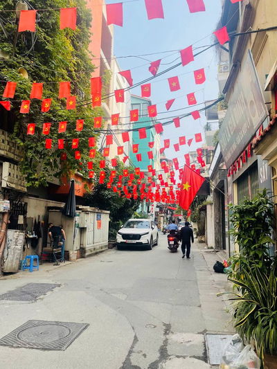 BÁN NHÀ LẠC LONG QUÂN - Ô TÔ CHẠY QUA NHÀ - GIẢM 90Tr KHÁCH THIỆN TRÍ