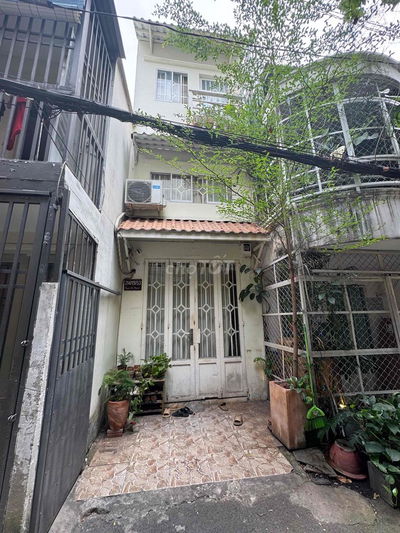 Bán Nhà Sát Mặt Tiền Hoàng Sa P.Tân Định Q.1