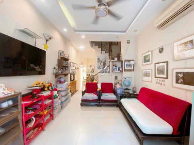 Bán nhanh nhà bao đẹp bao rẻ đầu đường Trần Huy Liệu