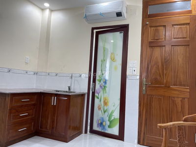 Cần cho thuê phòng cao cấp full nội thất gần DH FPT