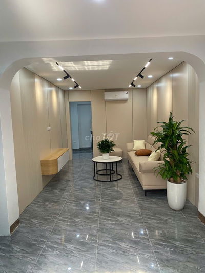 4.86 tỷ Em cần bán nhà tại Mai Động, Hoàng Mai, có A4, 3 ngủ, 50m oto