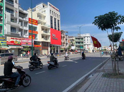 CHÍNH CHỦ BÁN NHÀ MT DƯƠNG QUÃNG HÀM P6