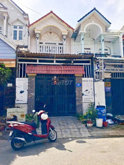 Cho thuê nhà 100M gần siêu thị Go và Trung tâm hành chính Dĩ An