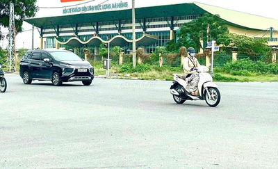 bán lô 2 mặt tiền 130m2 bề ngang 10 đường 5M và 5M