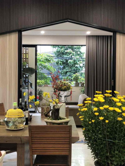 Nhà mặt tiền Nguyễn Thái Học, giáp hẻm thoáng đối diện ngân hàng, BV..