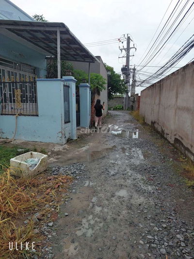 Bán lô đất thổ cư 90m2 sổ riêng gần cây xăng tân kim