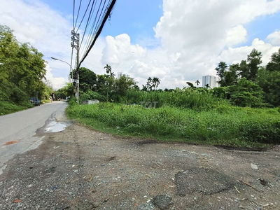 CHO THUÊ HƠN 800M2 ĐẤT LÀM BÃI PHẾ LIỆU, TRỒNG NẤM NGAY CHÙA PHÁP HOA