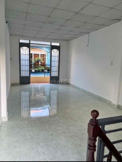 Nhà 1 sẹc Nguyễn Duy Cung, gần Emart 2, Gò Vấp – 2 tầng, chỉ 4 tỷ nhỉn