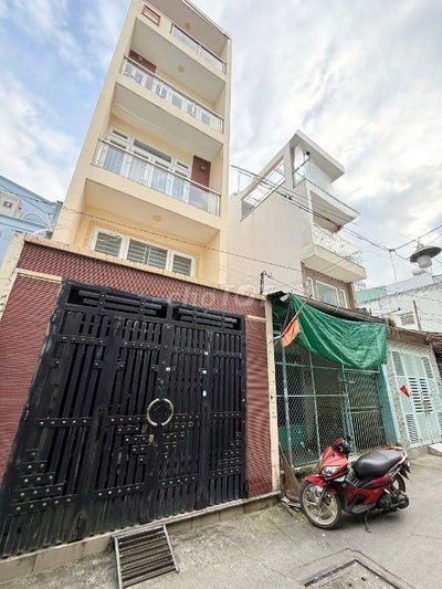 🔴Nhà 2 tầng cấp 4 DT lớn hẻm ôtô đường Chánh Hưng P4Q8. Giá 11,8 tỷ TL