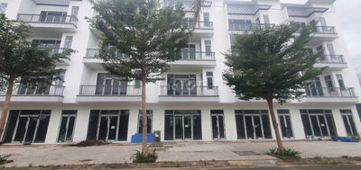 Chính chủ cần bán gấp shophouse Eco Charm Đà Nẵng đã có sổ hồng 105m2