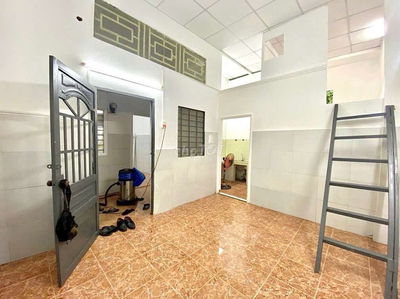 Gấp BÁN NHÀ 1041TRẦN XUÂN SOẠN ,DT:66M2,THUNHẬP 15,,TR/TH GIÁ chỉ 4T.Ỷ