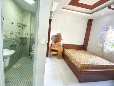 PHÒNG LỚN-TÁCH BẾP-BÌNH TÂN