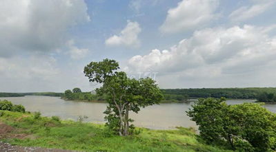 Mặt đường bao, view hồ suối giai cực mát