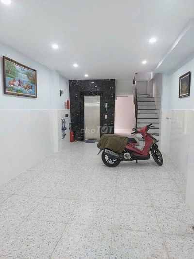 Bán CHDV đường Lê Cơ, Bình Tân, 80m2, có thang máy.