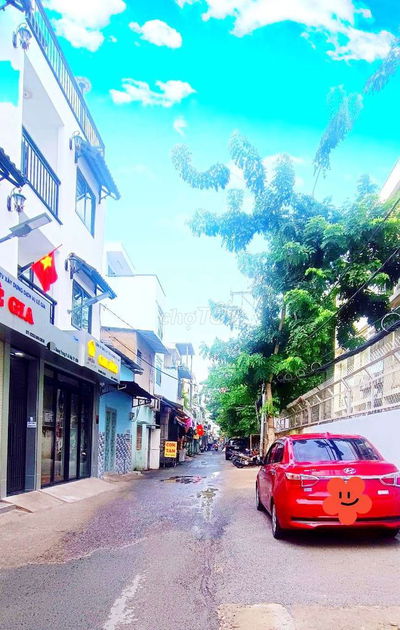 Quang Trung, hẻm xe tải thông cách 1 căn, 4 tầng, 66m2, 8pn, 6tỷ nhỉnh