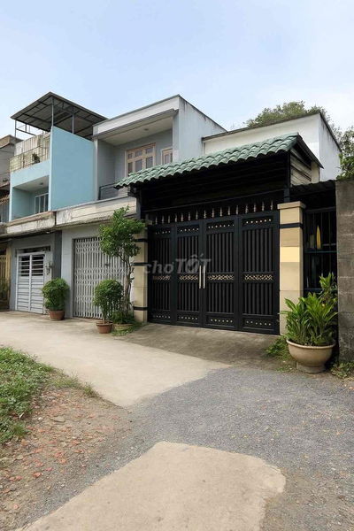 Nhà ở Thuận An, 84m2, 2 phòng ngủ, đường quốc lộ 13 , Hơn 3 tỷ