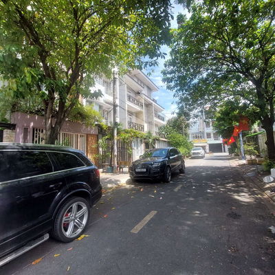 Đất full thổ cư ,sổ mới ,khu Dương Thị Giang