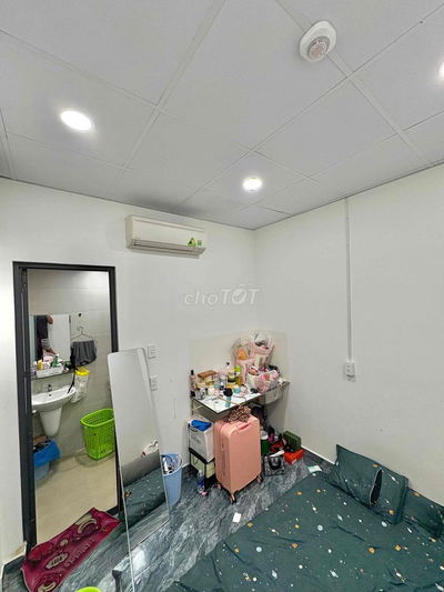 Nhà mới, phòng mới sạch sẽ thoáng mát gần cầu Nguyễn Văn Cừ